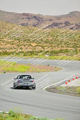 media/May-04-2024-Team Topak Racing (Sat) [[1dff1aa745]]/Inter Low 1/Session 2/
